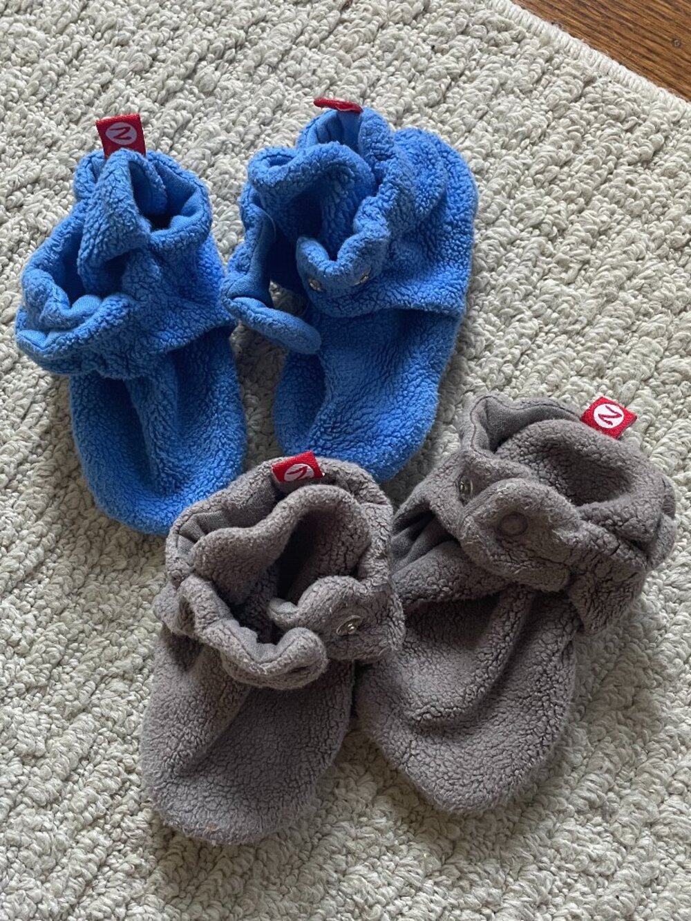 Zutano Fleece booties 18m